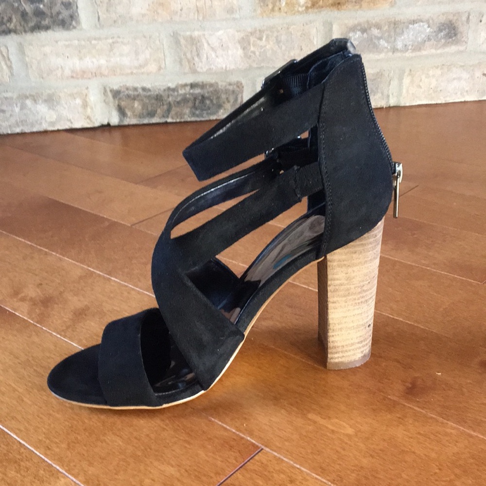 Carlos Santana size 8 black suede high heel sandals. - Picture 6 of 7